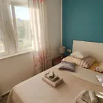 Cozy & Bright In Apartman Split