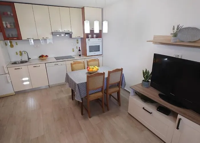 Cozy & Bright In 아파트 *