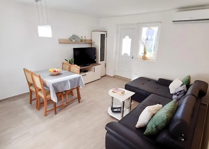 Cozy & Bright In 아파트 *