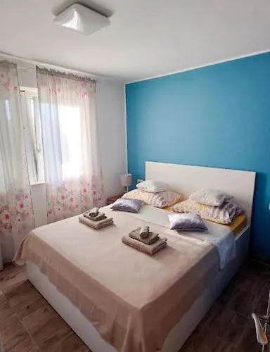 Cozy & Bright In * 스플리트